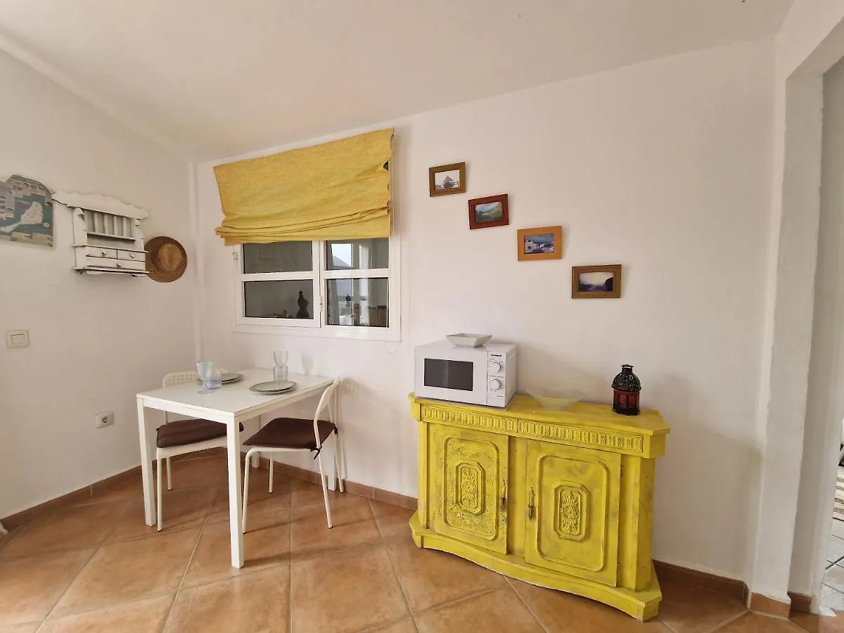 Apartamento Janeli Tarajalejo 0*,  Spain